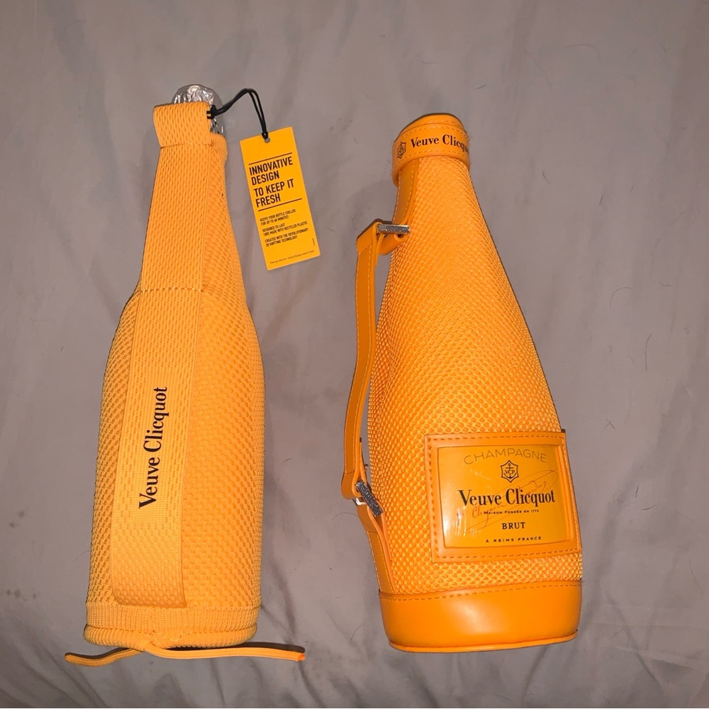 Veuve Clicquot Ice Jackets. Champagne Orange PicnicTravel NWT